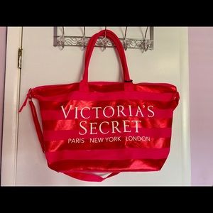 Victoria’s Secret Overnight Bag